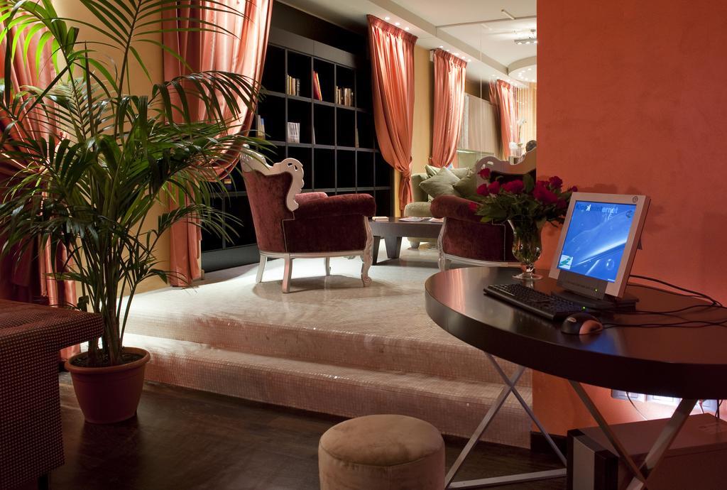 C-Hotels Fiume Roma Exterior foto